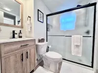 The Downriver Cottage - Bungalows