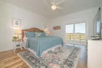 Yellowtail Flats ~ New house on canal in Rockport ~ Great outdoor Space - 4 tähden