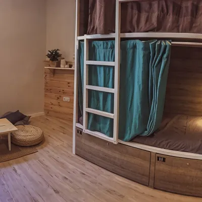 Cantagua Hostel Отели рядом с достопримечательностью «Хемисферик»