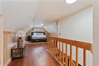 Cozy Cabin & Hot Tub Pet Friendly with AC and Fast WiFi in Duck Creek Village - Alppimaja