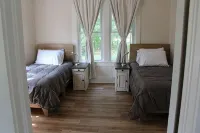 Charming house near Maramec Spring Park, Steelville/St. James - Homestays