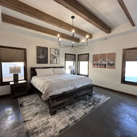 New! Rustic Modern Gateway to the Palisades