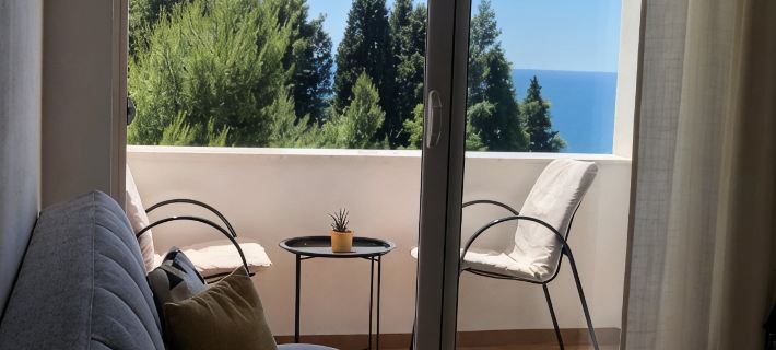 Penthouse Apartment with panoramic views Ξενοδοχεία στην πόλη Ulcinj