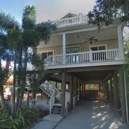 Condor Nest-private home-walk to downtown & the water! New heated POOL!