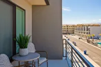 St. George Getaway, Brand New 5 BD Luxury Townhome - บูติค