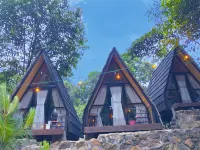 Villa Dan Cafe Air Luwihajahill - 3 stjerner