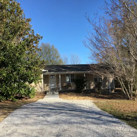 FAMILY GUEST HOUSE-SPLIT BEDROOMS