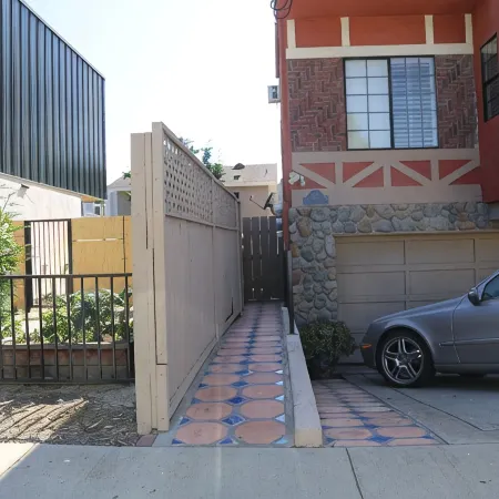 La Jolla-WindanSea-Beach Barber Track Studio