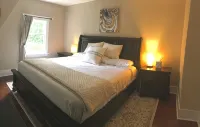 Spacious and charming home in a park-like setting - 3-Star