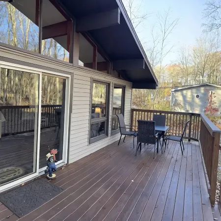 City Escape: Cozy 2 bedroom Chalet in Jim Thorpe