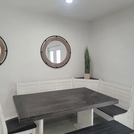 Riverfront Paradise! Sleeps 7