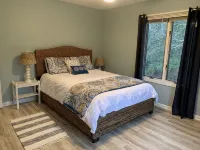 Unique Find! Private Silver Lake Home — Walk to Beach & Town - balcony