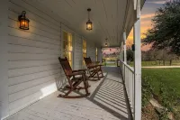 Country Farmhouse close to Texas A&M, wedding venues, & wineries! - Wifi
