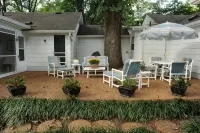 Studio Home, Walk to Downtown Franklin, Pets with Fee, Veteran Owned - 4 ดาว