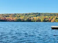 Osseo Lake Lodge  Unique Octagon Home with Sunset Views & Private Waterfront - 4성급