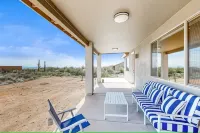 Modern marble beauty with easy access to hiking, UTV, and mountain bike trails - maisons de vacances