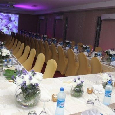 Restaurant Epe Resort Photo