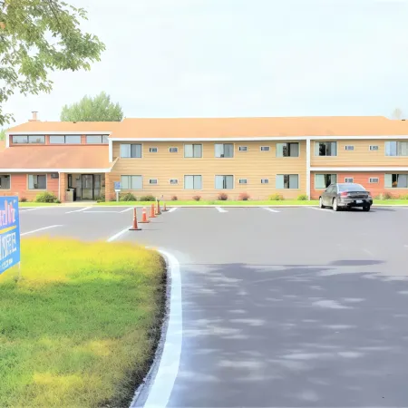 AmeriVu Inn & Suites-Avon