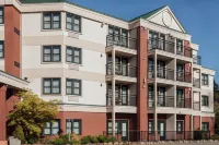The Grand Hotel Nanaimo Hotels in der Nähe von Departure Bay