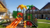 Tropikana Domki, Apartamenty Hotel a Mscice
