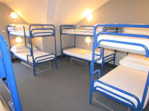 Sleepzone - Hostel