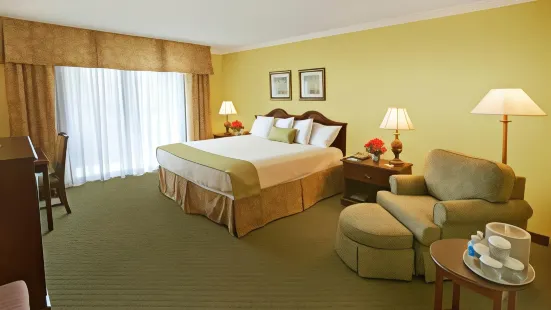 Clarion Hotel & Suites - Convention Center Fredericksburg