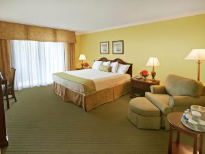 Clarion Hotel & Suites - Convention Center Fredericksburg