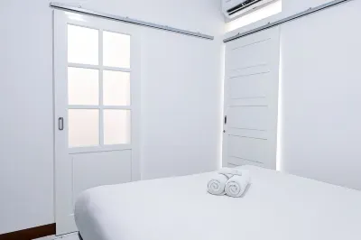 Cozy and Homey 1Br Apartment at Gateway Ahmad Yani Cicadas Hotel dekat Universitas Informatika Dan Bisnis Indonesia (UNIBI)