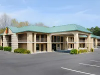 Super 8 by Wyndham Decatur/Lithonia/ATL Area