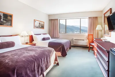 Super 8 by Wyndham Castlegar BC Hôtels à : Genelle