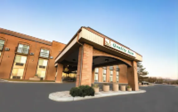 Quality Inn Vernal Near Dinosaur National Monument