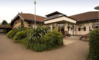 Premier Inn Basingstoke West