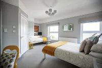 The Caledon Guest House Hotel a Newport