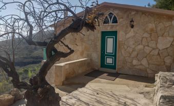 Authentic Chalet in the Heart of Shouf - 5 People