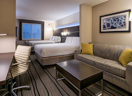 Holiday Inn Express & Suites Livermore