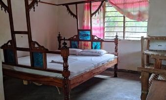 Room in B&B - Mida Creek Eco Camp 1