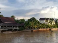 Sengahloune Resort Hotels in Khon