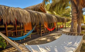 La Casa de Sebas - Pool Beach Hotel Mancora