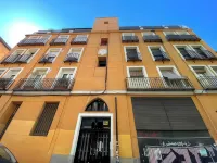 The Lof Hostel Madrid Lavapies