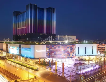 Royal Ezel Hotel