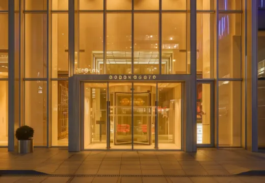 莫斯科鑽石公寓飯店 全景360觀景台附近的飯店