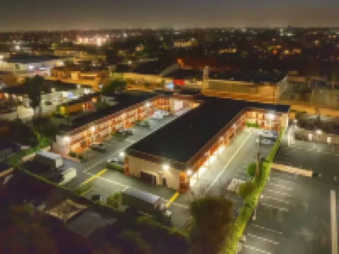 Travelodge Inn & Suites by Wyndham Bell Los Angeles Area Hotels in Los Angeles