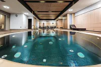 Hotel Europe - ที่มีสระว่ายน้ำ