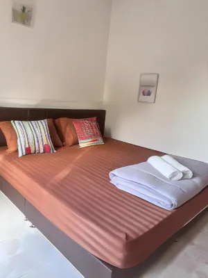 Baan AK Resort Hoteller i Na Sao