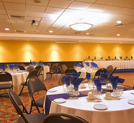 Park West Inn