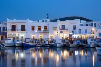 Mr and MRS White Paros Hotels near ECLECTIA