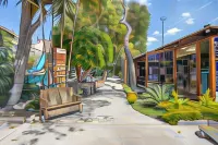 Socialtel Antigua - Formerly Selina Antigua Hotel dekat Salon de Eventos Los Girasoles