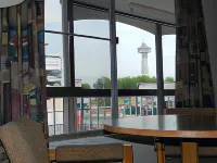 Kings Inn Near the Falls