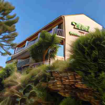 Hôtel Corniche du Liouquet Hotel Exterior