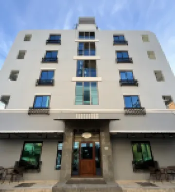 Suksomboon Residence